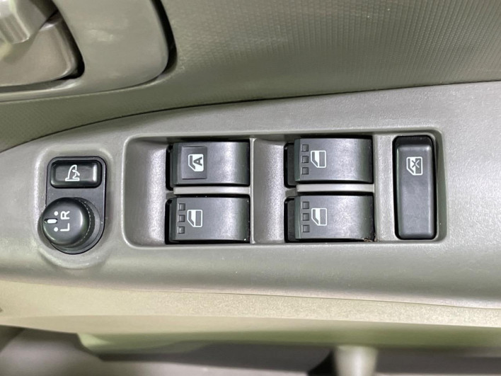 2012 Daihatsu Tanto DBA-L375S (UW-6a223e98afd8f)[5]