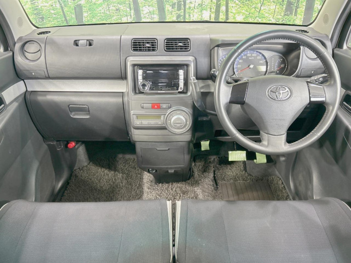 2011 Toyota Pixis Space DBA-L575A (UW-6a223e9958ac4)[25]