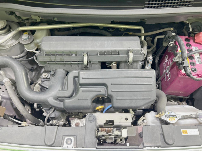 2011 Toyota Pixis Space DBA-L575A (UW-6a223e9958ac4)[4]