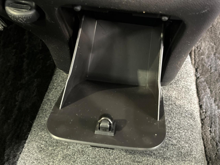 2015 Toyota Pixis Space DBA-L575A (UW-6a223e997415f)[28]
