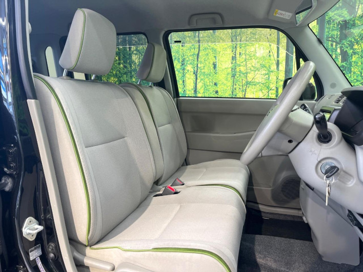 2016 Daihatsu Move Conte DBA-L575S (UW-6a223e9abe714)[29]