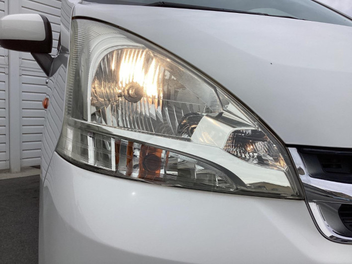 2012 Daihatsu Move DBA-LA100S (UW-6a223e9ce25e3)[5]