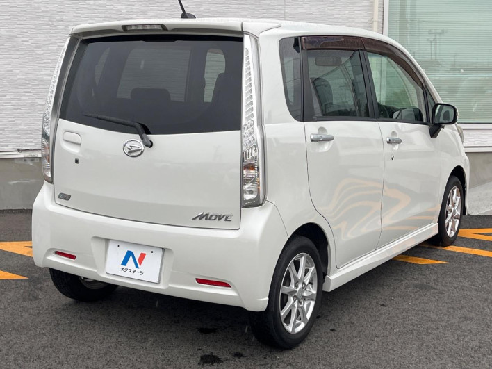 2013 Daihatsu Move DBA-LA100S (UW-6a223e9d56d9a)[21]