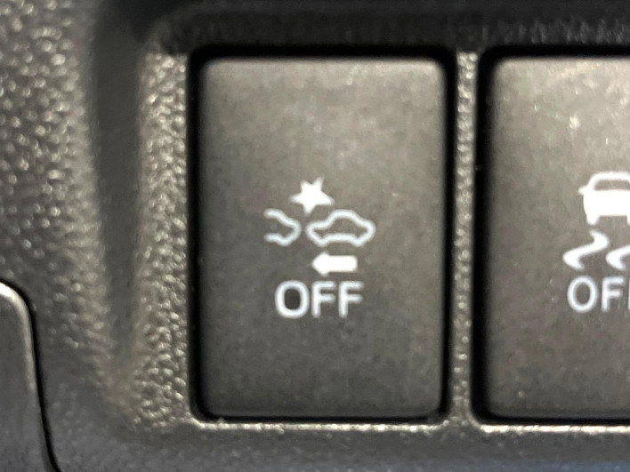 2016 Daihatsu Cast DBA-LA250S (UW-6a223ea004f1a)[27]