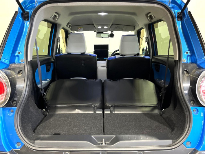 2016 Daihatsu Cast DBA-LA250S (UW-6a223ea004f1a)[22]