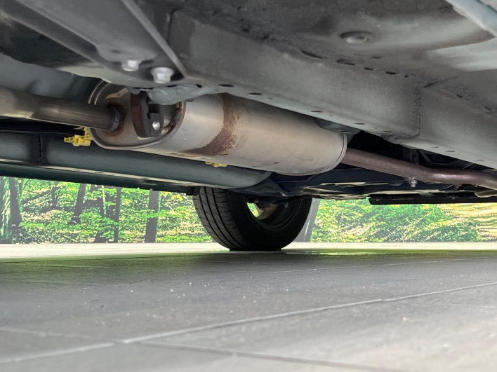 2018 Daihatsu Cast DBA-LA250S (UW-6a223ea04cc91)[28]