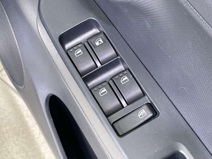 2019 Daihatsu Mirai Ease 5BA-LA350S (UW-6a223ea308384)[21]