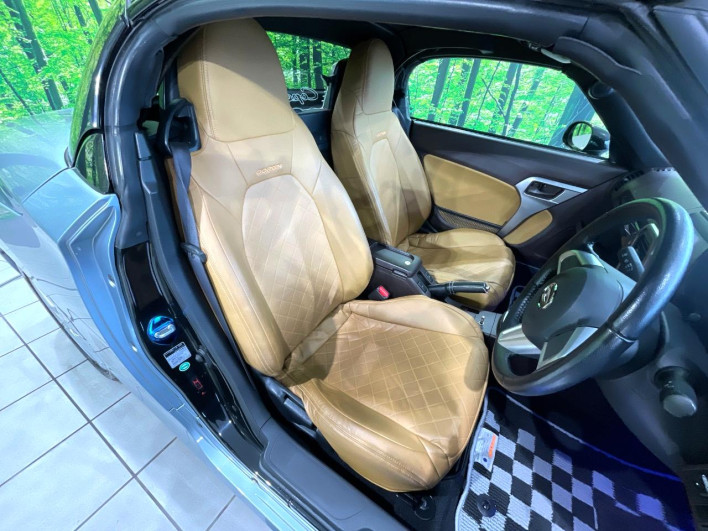 2014 Daihatsu Copen DBA-LA400K (UW-6a223ea598be5)[26]
