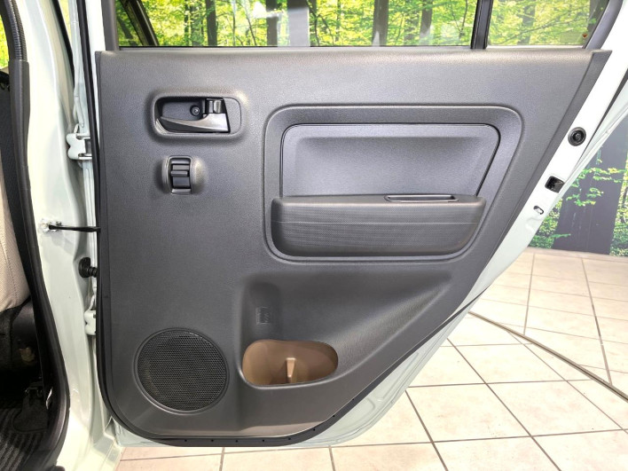 2020 Daihatsu Mira Tocot 5BA-LA550S (UW-6a223ea75821b)[28]