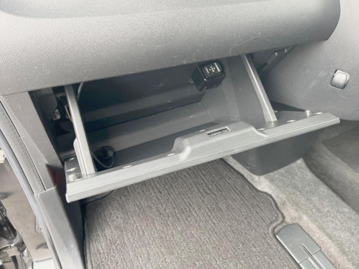 2018 Daihatsu Tanto DBA-LA600S (UW-6a223eabcc128)[17]