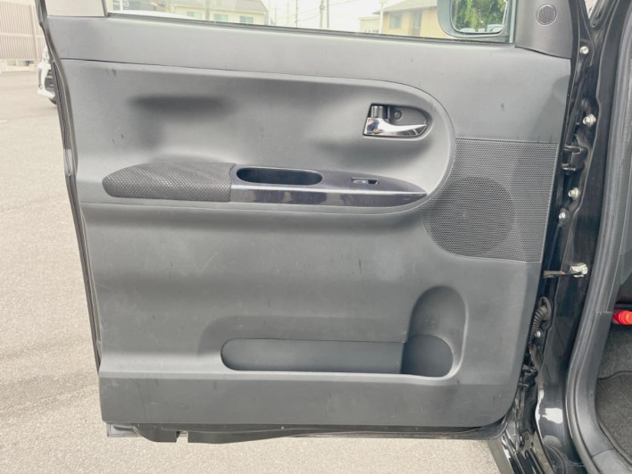2018 Daihatsu Tanto DBA-LA600S (UW-6a223eabcc128)[19]