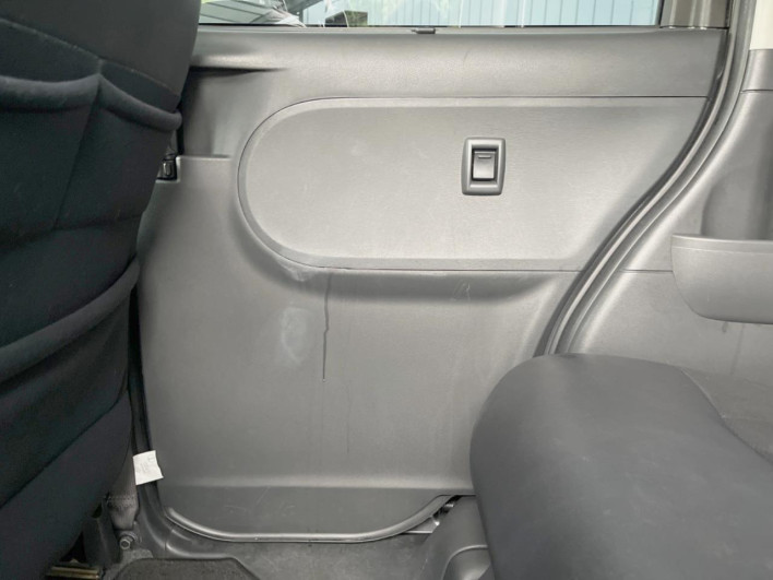2018 Daihatsu Tanto DBA-LA600S (UW-6a223eabcc128)[20]