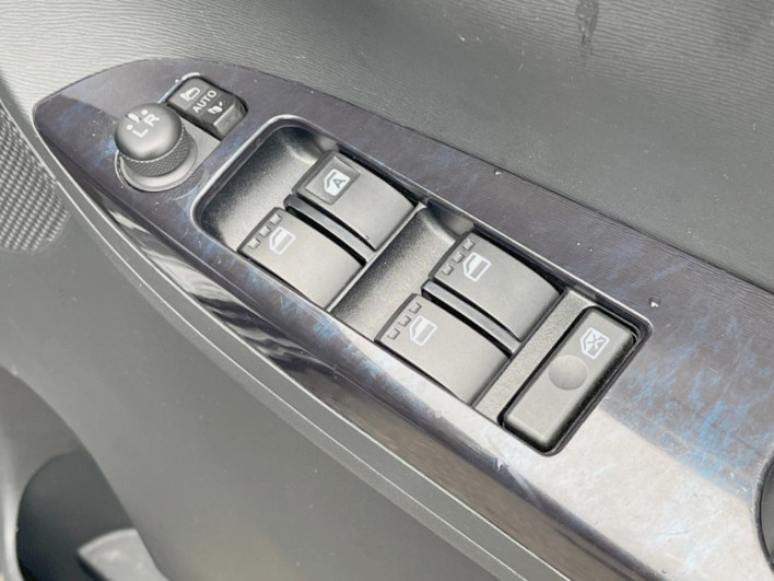 2018 Daihatsu Tanto DBA-LA600S (UW-6a223eabcc128)[25]