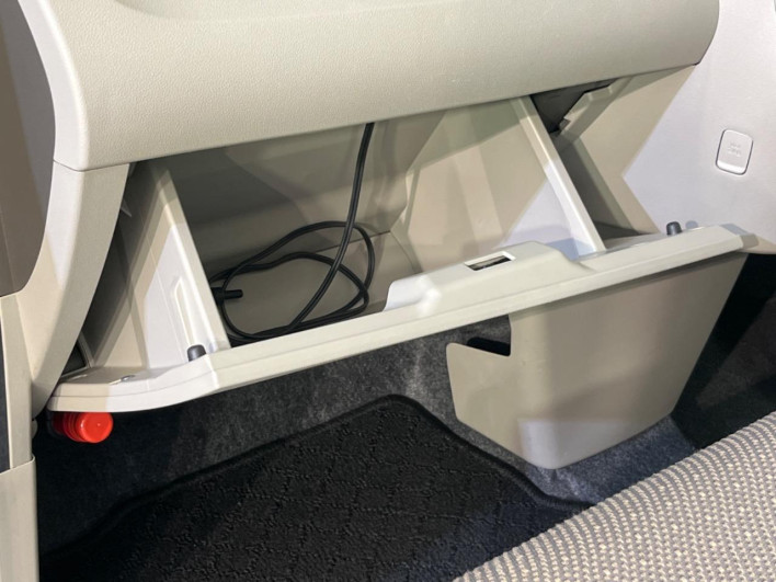 2019 Daihatsu Tanto DBA-LA610S (UW-6a223eb0f1060)[20]