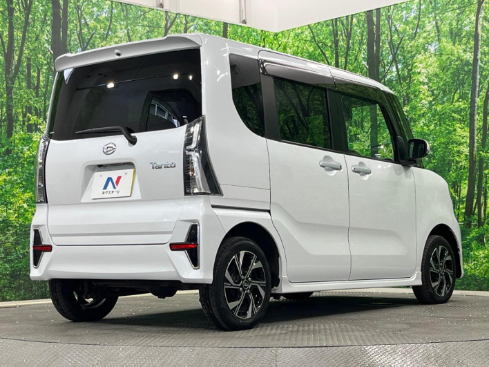 2022 Daihatsu Tanto 6BA-LA660S (UW-6a223eb745e12)[26]