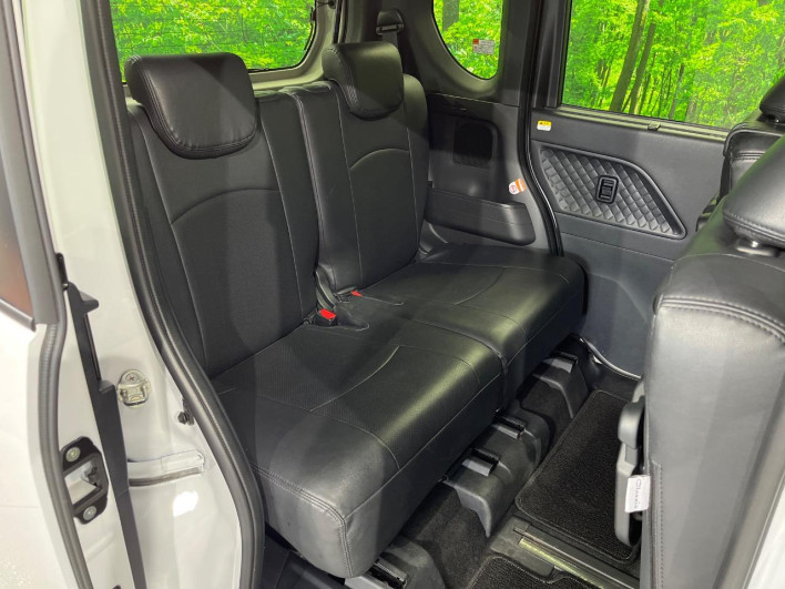 2022 Daihatsu Tanto 6BA-LA660S (UW-6a223eb745e12)[25]