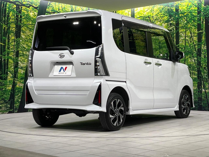 2022 Daihatsu Tanto 5BA-LA660S (UW-6a223eb757310)[23]