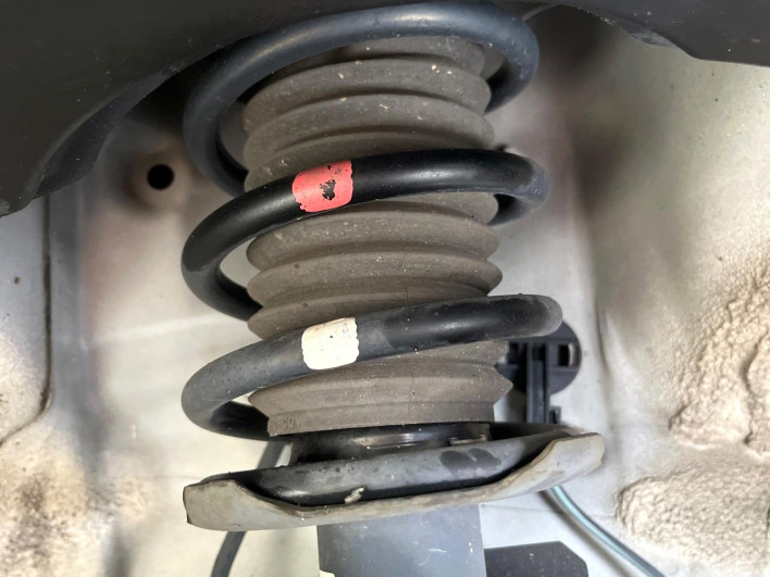 2015 Daihatsu Wake DBA-LA700S (UW-6a223eb95430e)[14]