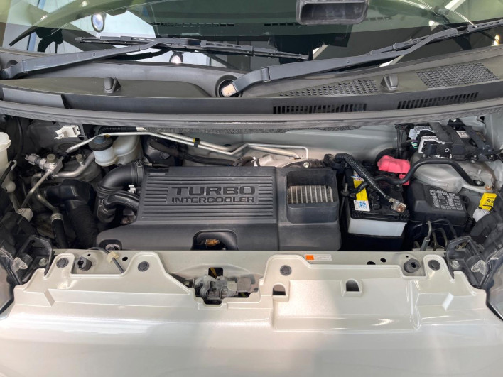 2015 Daihatsu Wake DBA-LA700S (UW-6a223eb95430e)[4]