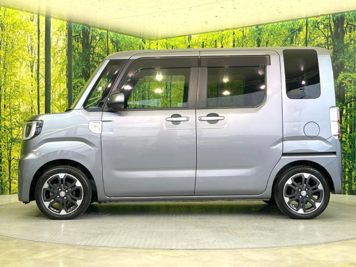 2016 Daihatsu Wake DBA-LA700S (UW-6a223eb99f5cb)[14]