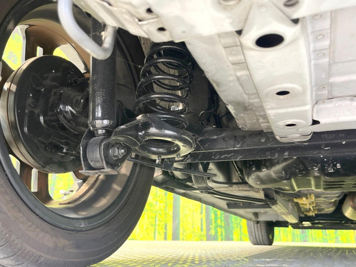 2016 Daihatsu Wake DBA-LA700S (UW-6a223eb99f5cb)[27]