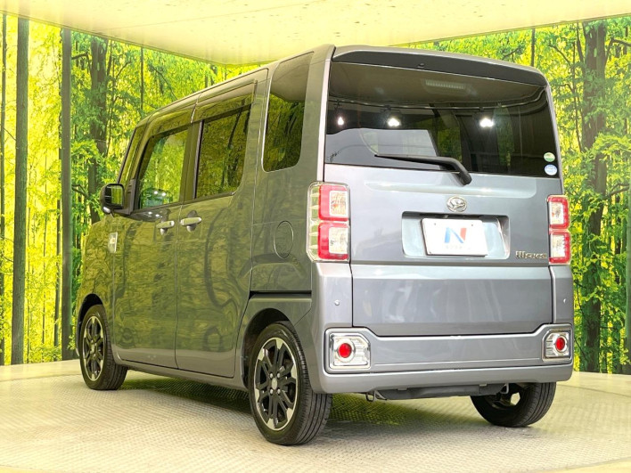 2016 Daihatsu Wake DBA-LA700S (UW-6a223eb99f5cb)[15]