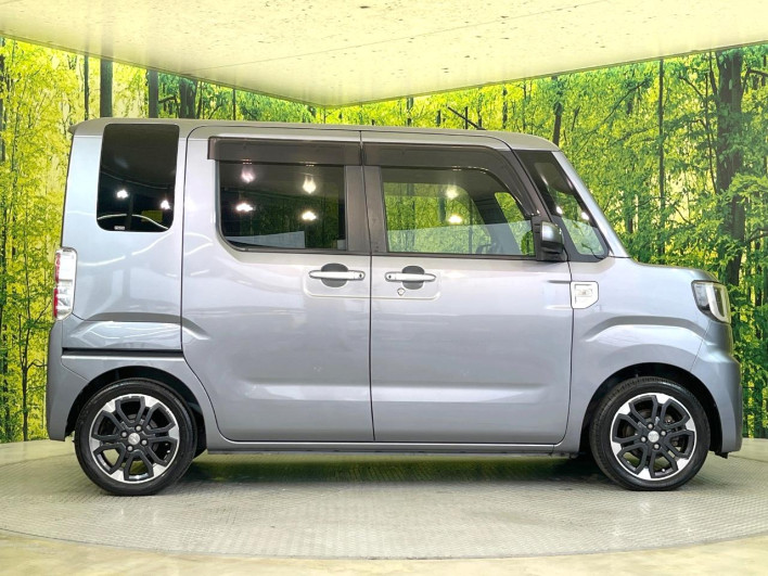 2016 Daihatsu Wake DBA-LA700S (UW-6a223eb99f5cb)[18]