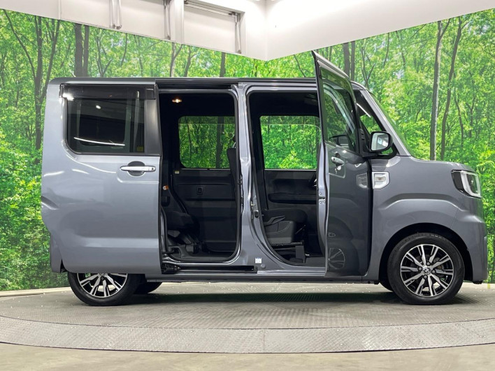 2021 Toyota Pixis Mega 3BA-LA710A (UW-6a223ebad043f)[23]