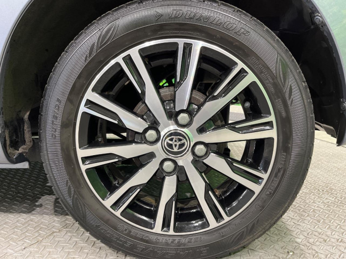 2021 Toyota Pixis Mega 3BA-LA710A (UW-6a223ebad043f)[10]