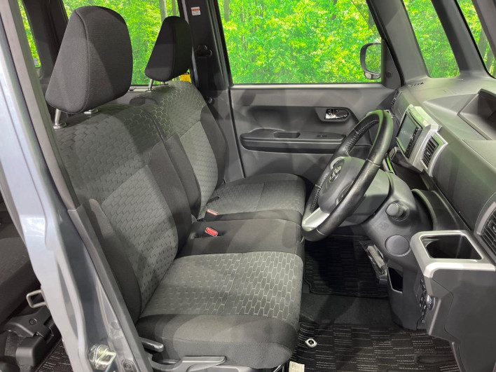 2021 Toyota Pixis Mega 3BA-LA710A (UW-6a223ebad043f)[24]