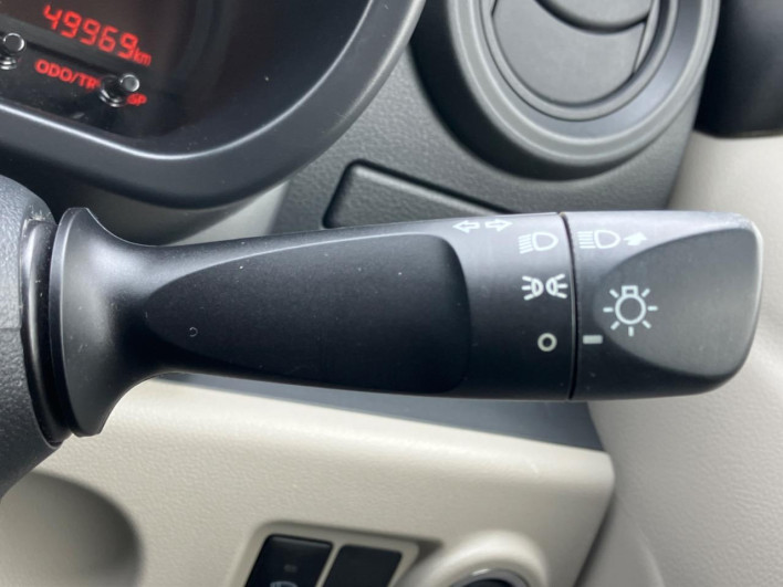 2017 Toyota Passo DBA-M700A (UW-6a223ec906201)[22]