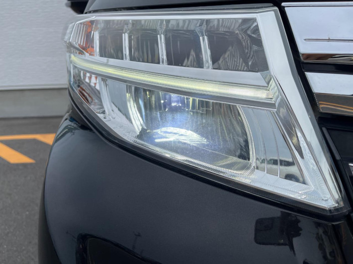 2017 Daihatsu Toll DBA-M900S (UW-6a223ed800c39)[19]