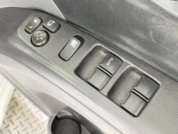 2014 Suzuki Solio DBA-MA15S (UW-6a223edb0e6d7)[16]