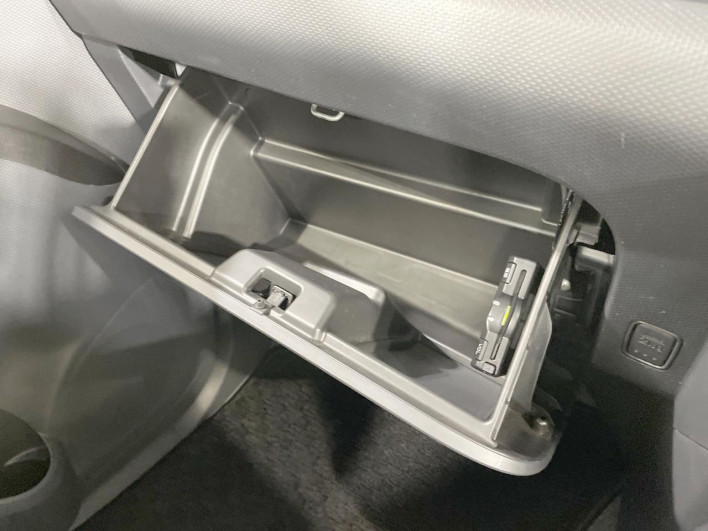 2014 Suzuki Solio DBA-MA15S (UW-6a223edb0e6d7)[19]