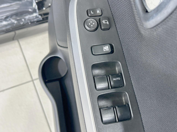 2017 Suzuki Solio Bandit DAA-MA46S (UW-6a223ee2be6a7)[26]