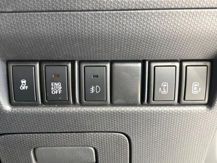 2012 Mitsubishi Delica D:2 DBA-MB15S (UW-6a223ee516af4)[29]