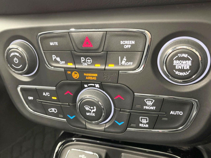 2017 Chrysler Jeep Compass ABA-M624 (UW-6a223ee6d1b80)[29]