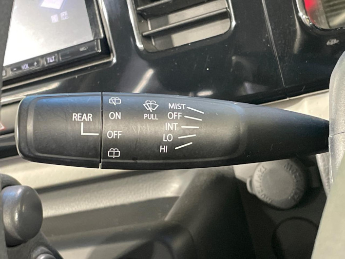 2012 Suzuki MR Wagon DBA-MF33S (UW-6a223ee721dee)[13]