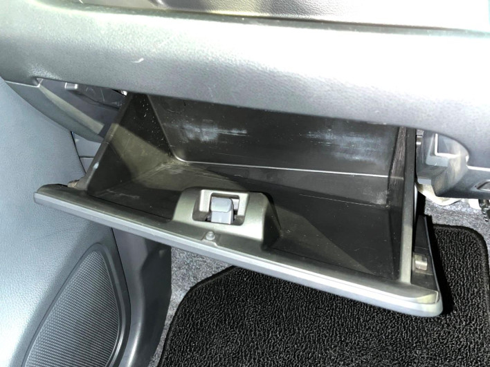 2012 Suzuki Wagon R DBA-MH34S (UW-6a223eea43b14)[15]