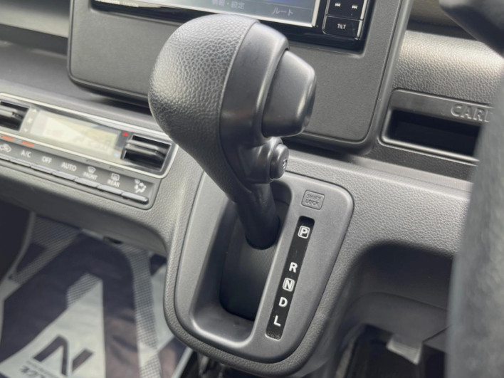 2021 Suzuki Wagon R 5AA-MH95S (UW-6a223ef0b4e52)[13]