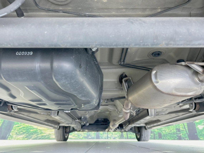 2013 Suzuki Spacia Custom DBA-MK32S (UW-6a223ef37c19e)[16]