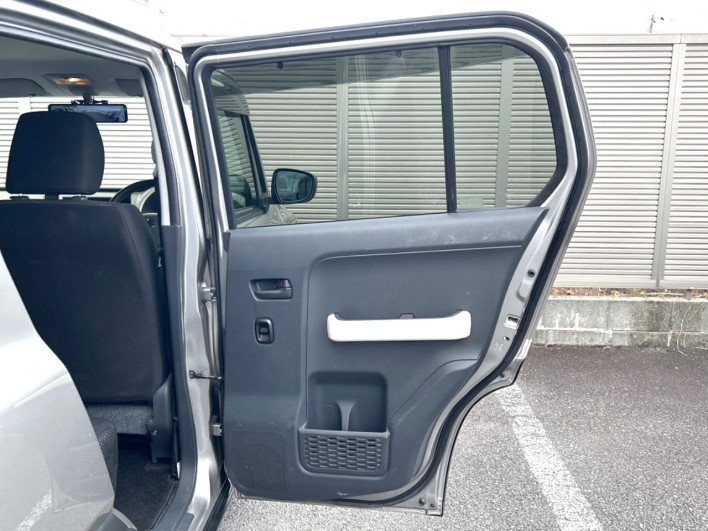 2018 Suzuki Hustler DBA-MR31S (UW-6a223f05873b6)[26]