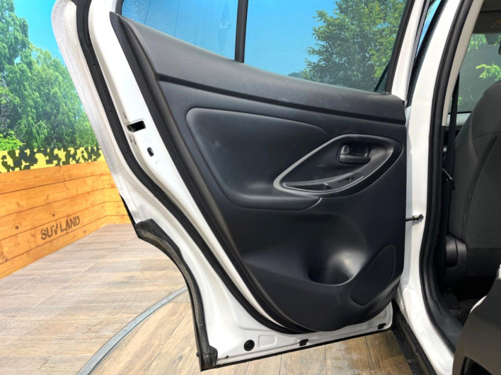 2025 Toyota Yaris Cross 5BA-MXPB10 (UW-6a223f211ee22)[12]