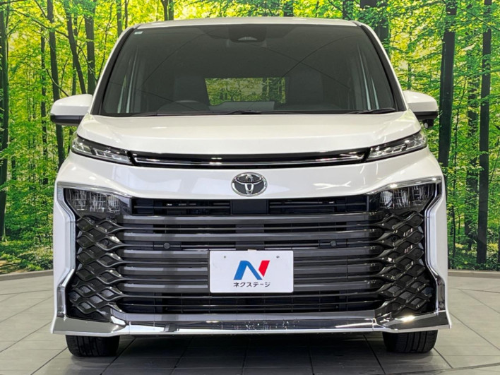 2023 Toyota Voxy 6BA-MZRA90W (UW-6a223f4141cfa)[15]