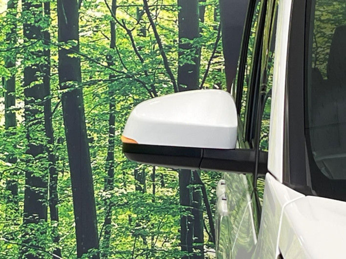 2023 Toyota Voxy 6BA-MZRA90W (UW-6a223f4141cfa)[7]
