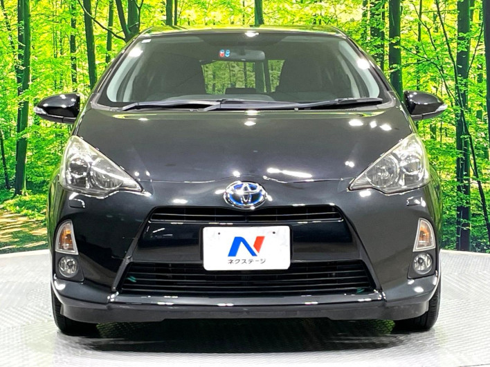 2013 Toyota Aqua DAA-NHP10 (UW-6a223f49a8074)[5]