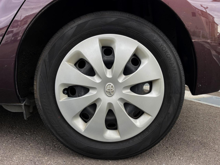 2014 Toyota Aqua DAA-NHP10 (UW-6a223f4a48b34)[9]