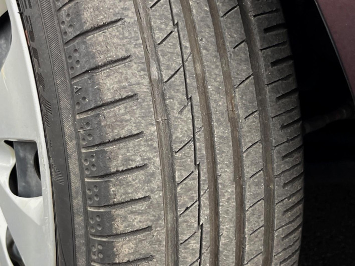 2014 Toyota Aqua DAA-NHP10 (UW-6a223f4a48b34)[7]