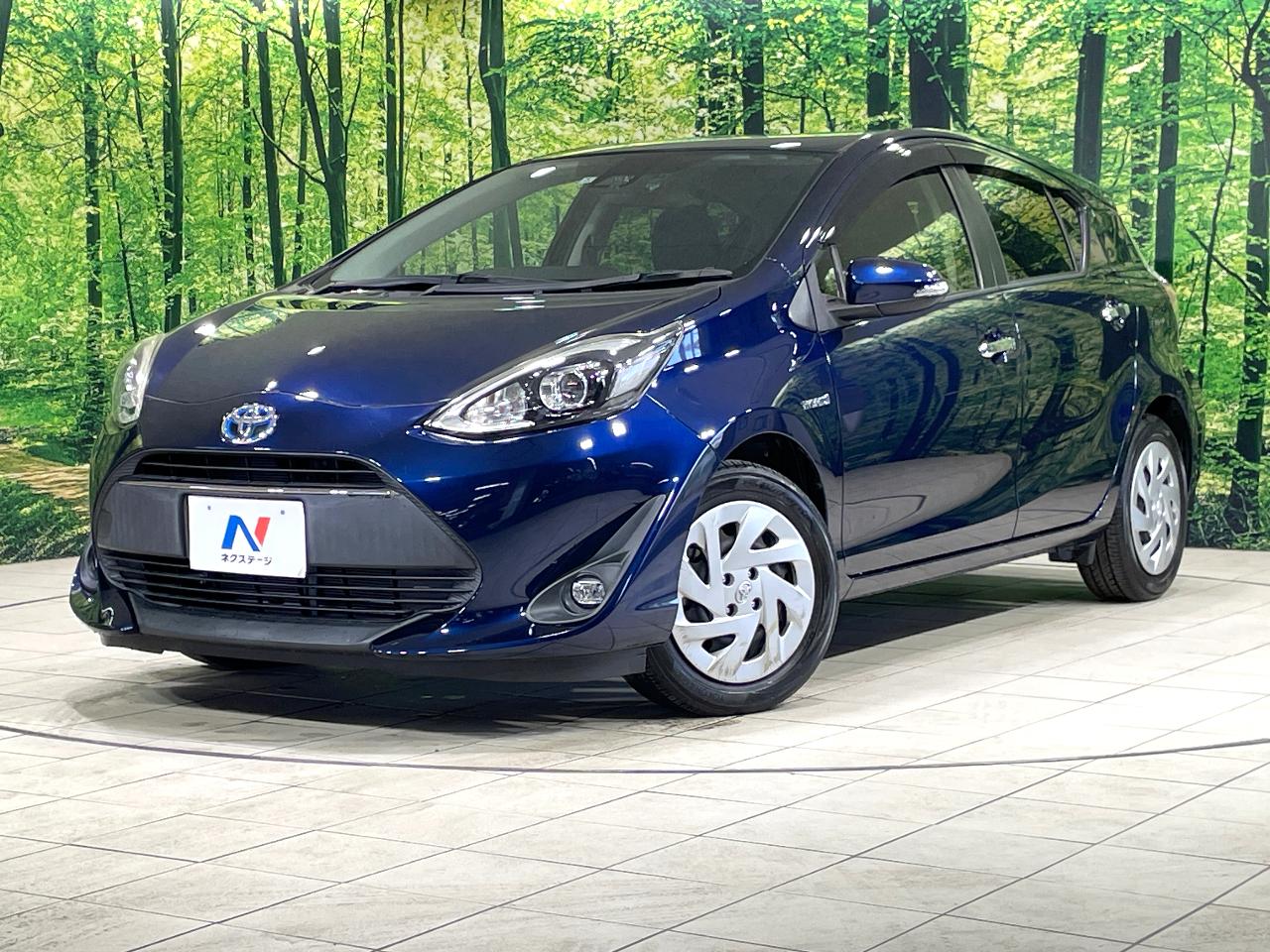 2018 Toyota Aqua DAA-NHP10