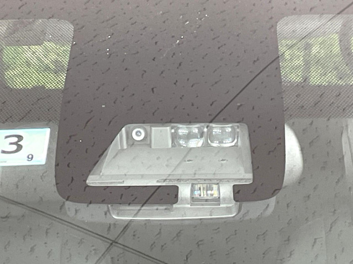2018 Toyota Aqua DAA-NHP10 (UW-6a223f510ca96)[15]